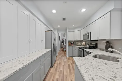 1121 Sand Drift Way West Palm Beach FL 33411