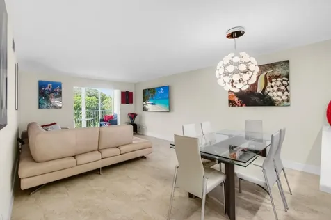 2515 Ne 2nd Court Boynton Beach FL 33435
