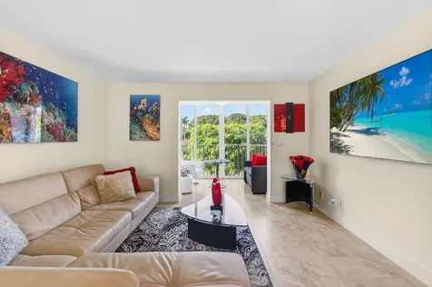 2515 Ne 2nd Court Boynton Beach FL 33435