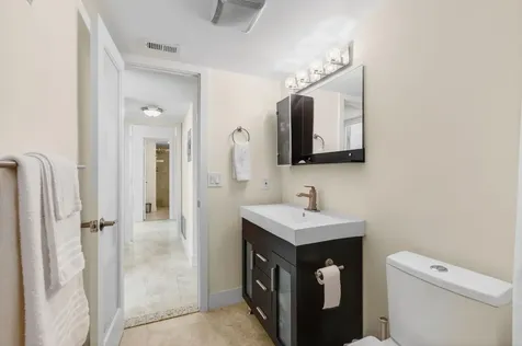 2515 Ne 2nd Court Boynton Beach FL 33435