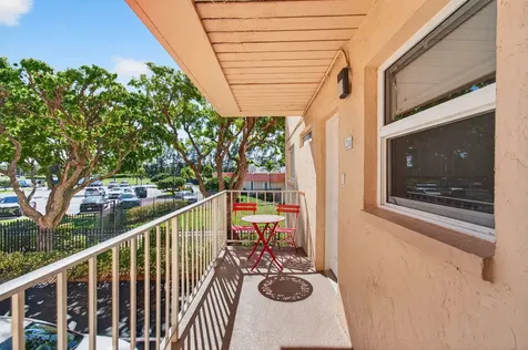 2515 Ne 2nd Court Boynton Beach FL 33435