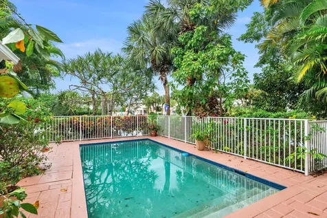 9358 Heathridge Drive West Palm Beach FL 33411