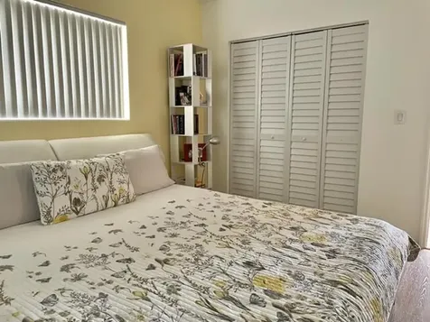 2840 Cynthia Lane Lake Worth Beach FL 33461