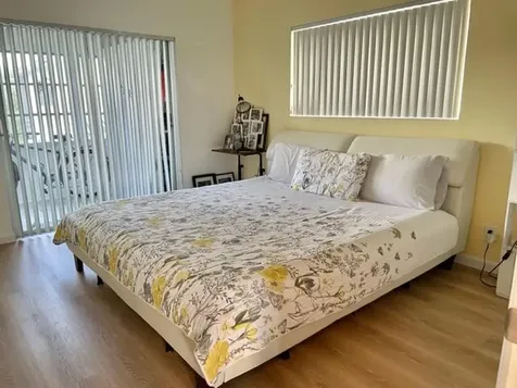 2840 Cynthia Lane Lake Worth Beach FL 33461