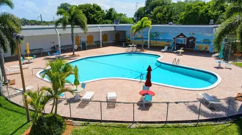 2840 Cynthia Lane Lake Worth Beach FL 33461