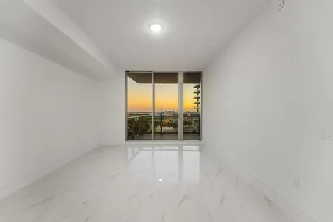 220 Lake Shore Drive Lake Park FL 33403