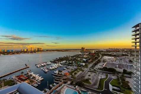 220 Lake Shore Drive Lake Park FL 33403