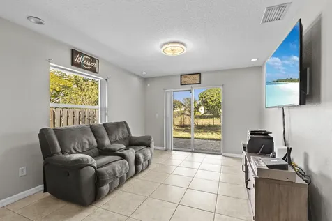 850 Drive Martin Luther King Jr Boulevard Boulevard Riviera Beach FL 33404