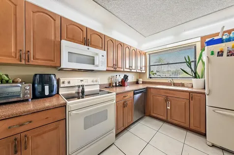 1271 Se Parkview Place Stuart FL 34994