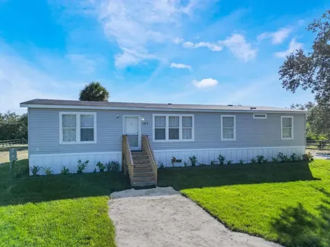 165 S Zambria Street Clewiston FL 33440