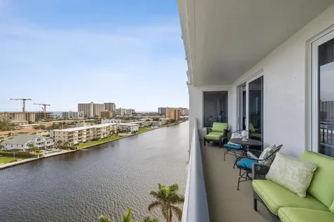 2880 Ne 14th Street Causeway Pompano Beach FL 33062