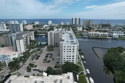 2880 Ne 14th Street Causeway Pompano Beach FL 33062