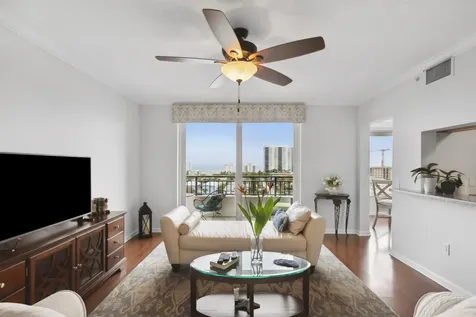 2880 Ne 14th Street Causeway Pompano Beach FL 33062