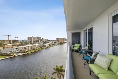 2880 Ne 14th Street Causeway Pompano Beach FL 33062