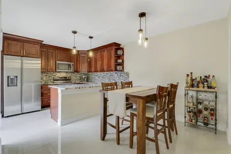 2404 24th Way West Palm Beach FL 33407