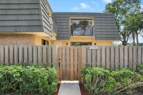 2404 24th Way West Palm Beach FL 33407