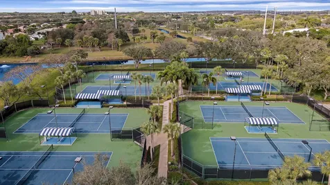 2404 24th Way West Palm Beach FL 33407