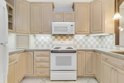 6370 Chasewood Drive Jupiter FL 33458