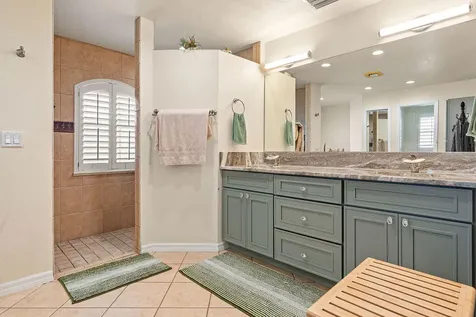 1360 Lake Josephine Drive Sebring FL 33875