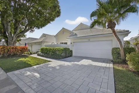 18 Selby Lane Palm Beach Gardens FL 33418