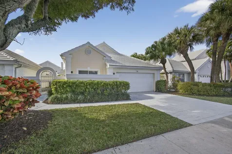 18 Selby Lane Palm Beach Gardens FL 33418