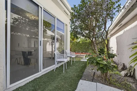 18 Selby Lane Palm Beach Gardens FL 33418