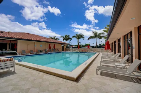 18 Selby Lane Palm Beach Gardens FL 33418