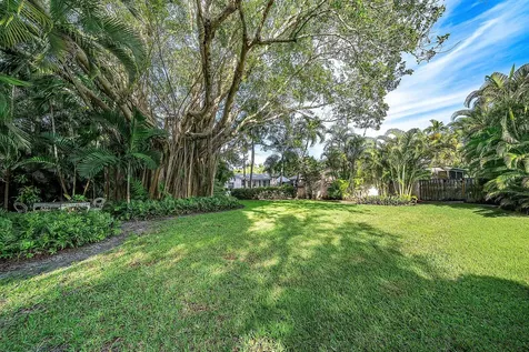 1202 N Swinton Avenue Delray Beach FL 33444