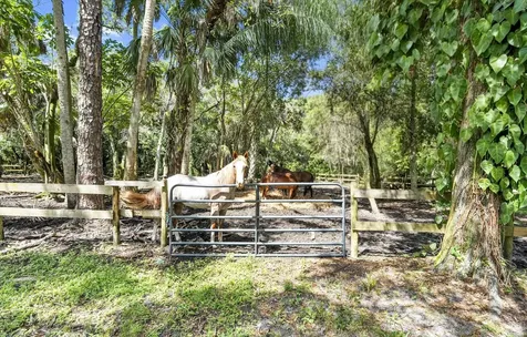 3350 25th Street Vero Beach FL 32968