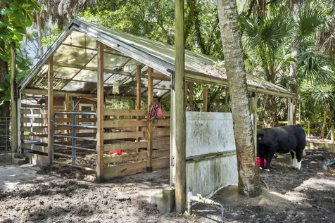 3350 25th Street Vero Beach FL 32968