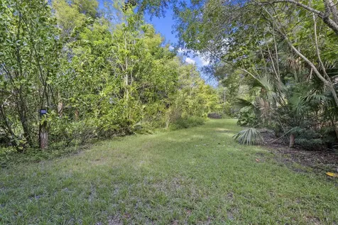 3350 25th Street Vero Beach FL 32968