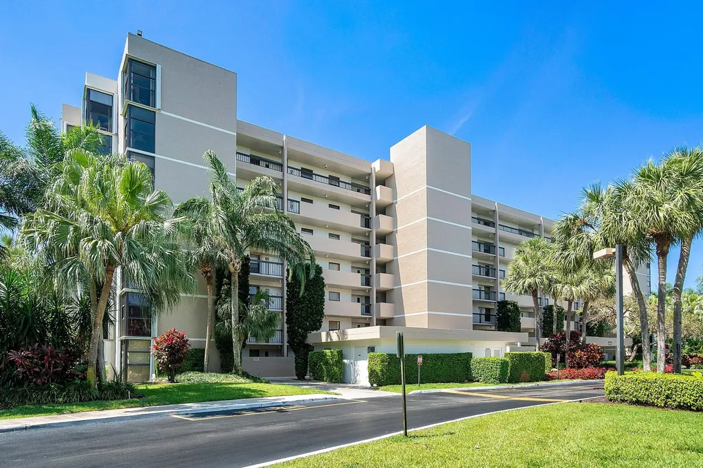 6662 Boca Del Mar Drive Boca Raton FL 33433