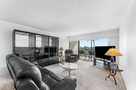 6662 Boca Del Mar Drive Boca Raton FL 33433