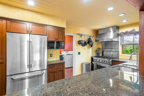 334 Palm Trail Delray Beach FL 33483