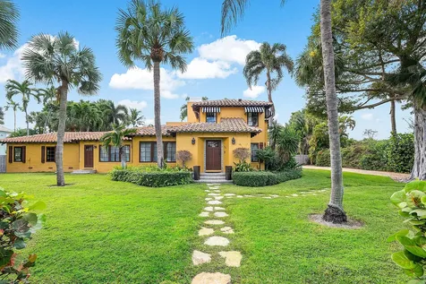 334 Palm Trail Delray Beach FL 33483