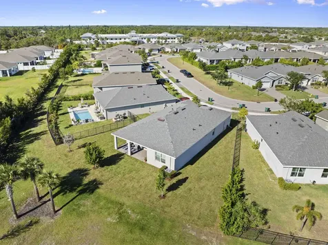 2780 Ne Breezeway Circle Jensen Beach FL 34957