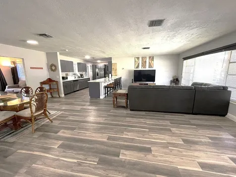602 Nw 2nd Street Delray Beach FL 33444
