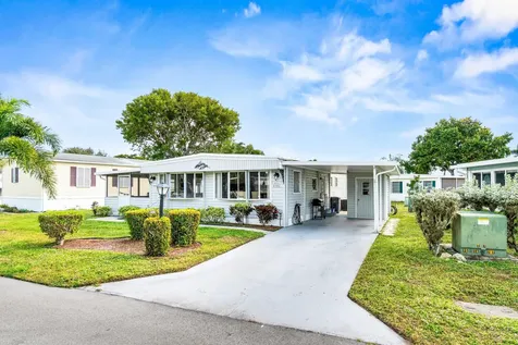 8350 E Club Road Boca Raton FL 33433