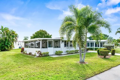 8350 E Club Road Boca Raton FL 33433