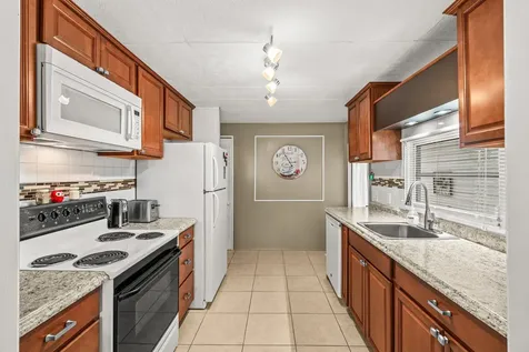 8350 E Club Road Boca Raton FL 33433