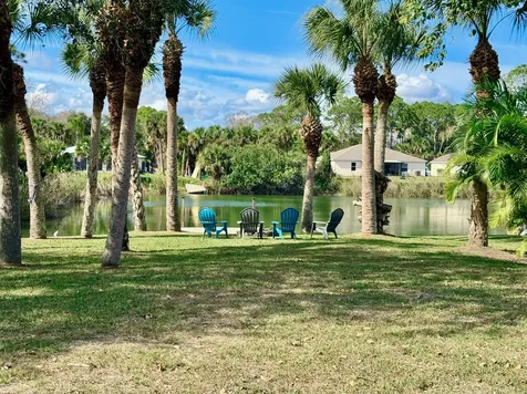 8425 94th Avenue Vero Beach FL 32967