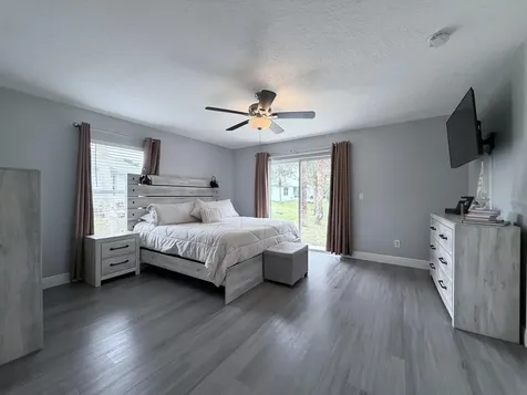 8425 94th Avenue Vero Beach FL 32967