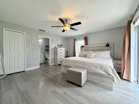 8425 94th Avenue Vero Beach FL 32967