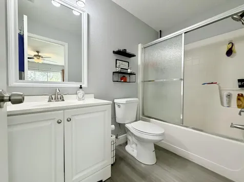 8425 94th Avenue Vero Beach FL 32967