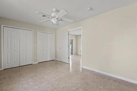 2441 Se Avalon Road Port Saint Lucie FL 34952