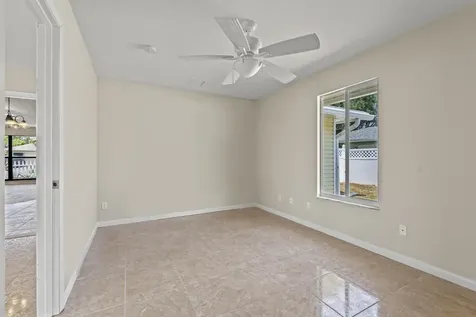 2441 Se Avalon Road Port Saint Lucie FL 34952