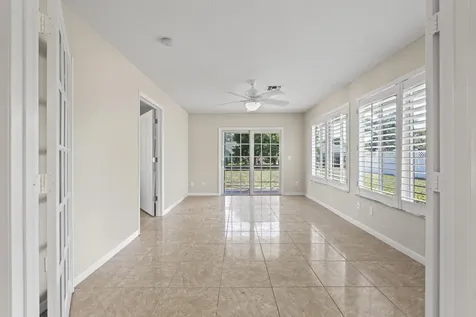 2441 Se Avalon Road Port Saint Lucie FL 34952