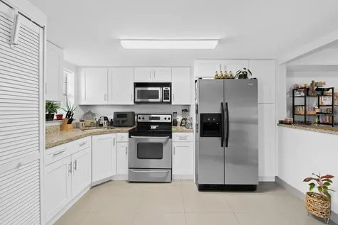 3750 Nw 115th Way Coral Springs FL 33065