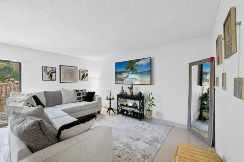 3750 Nw 115th Way Coral Springs FL 33065