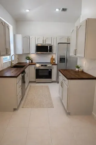 8406 Mulligan Circle Port Saint Lucie FL 34986